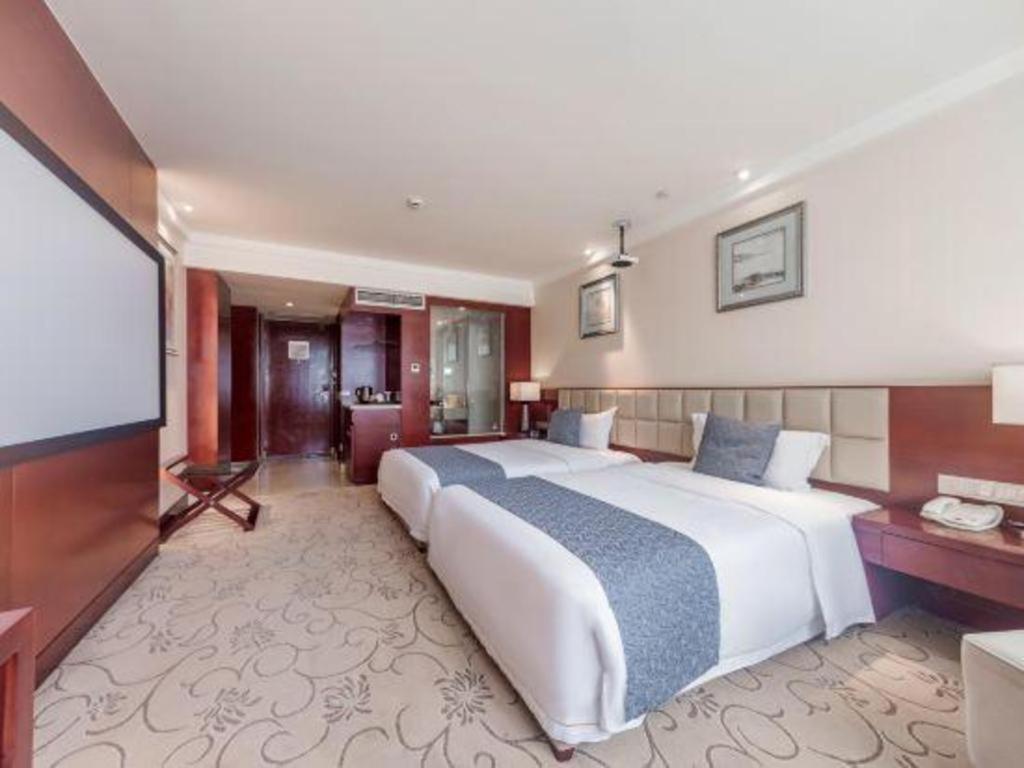 Chengdu Yinsheng International Hotel Supoqiao Exterior photo
